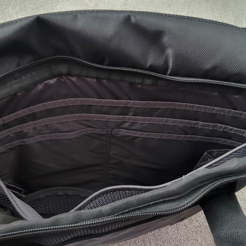 DELL Computer Bag - Picture 4 of 4
